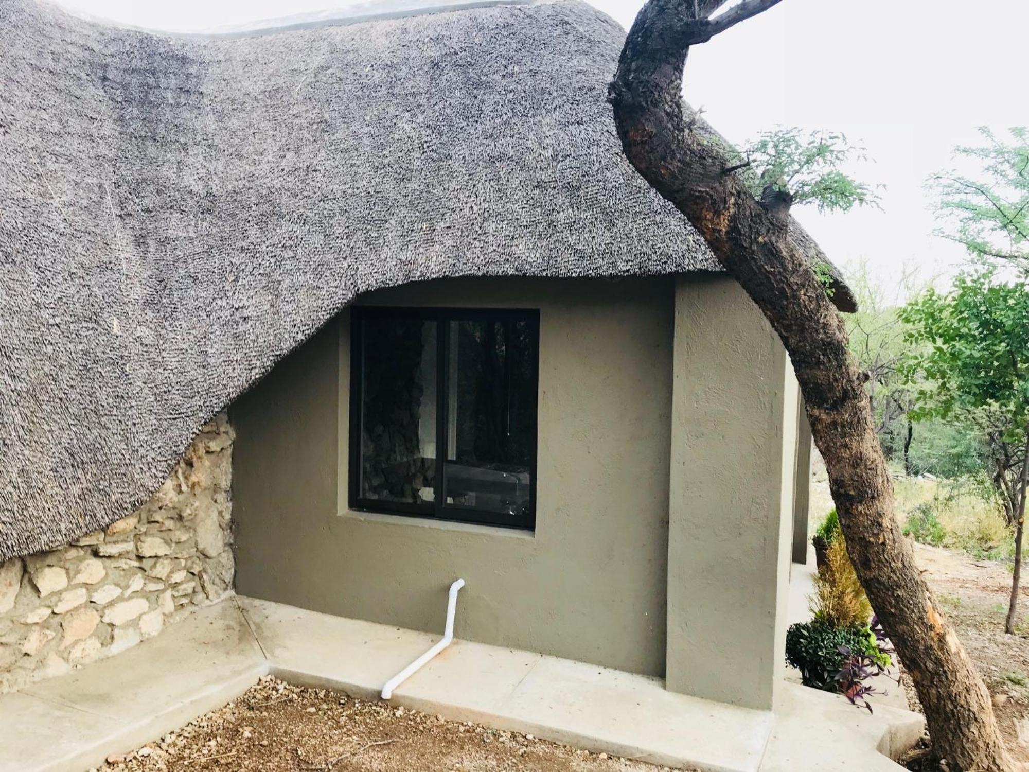 Sasa Safari Camp & Tours Villa Outjo Eksteriør bilde